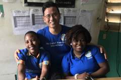 DrShu-and-Haitian-volunteers-8